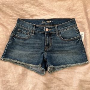 2/$15 Old Navy cutoff denim shorts